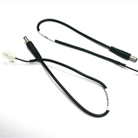 Assemblage de câble d'alimentation CC personnalisé 5.5*2.1/2.5 vers Molex 4.2 pas 5557 Fabrication de câble de prise CC électronique isolée en PVC