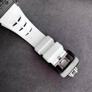 Reloj Mecánico de Negocios para Hombre, Elegante y Único, con Cronógrafo de Calendario Grande, Diseño de Barril, Fibra de Carbono 011 - Product Image 6