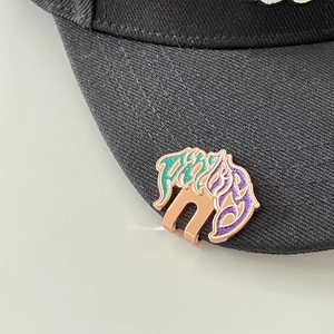 Clips Personalizados para Gorras con Logotipo Personalizado a Precio de Fábrica, Broches de Metal para Gorras, Pin de Esmalte Suave para Gorras de Béisbol - Product Image 6