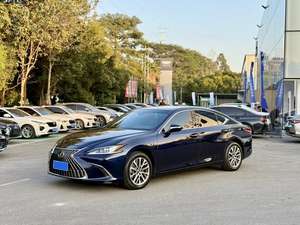 Lexus ES <span class=keywords><strong>2022</strong></span> 200 Excellence Edition berline d'occasion pas cher - Product Image 2
