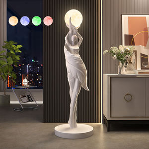 Scultura di arte della ragazza della resina con la piuma e la luce della luna figurina elegante moderna per la decorazione della casa del salotto - Product Image 3