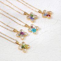 Collier trèfle à quatre feuilles porte-bonheur fait main avec fleurs séchées véritables, cadre en acier inoxydable, résine tendance, idée cadeau pour femme pour la Saint-Valentin
