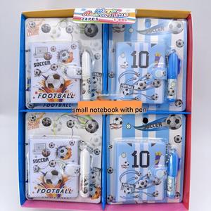 Ensemble de papeterie pour étudiants sur le thème <span class=keywords><strong>du</strong></span> football en plastique SYC <span class=keywords><strong>Coupe</strong></span> <span class=keywords><strong>du</strong></span> <span class=keywords><strong>Monde</strong></span> 2026 : carnet A7, stylo, agrafeuse, ruban adhésif, ciseaux - Product Image 6