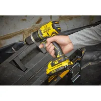 Perceuse-visseuse à percussion sans fil 18V V20 à vitesse variable pour applications DIY, modèle Italie SFMCD721B-XJ