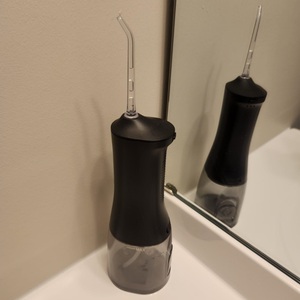 Nettoyeur <span class=keywords><strong>de</strong></span> langue USB rechargeable rapide irrigateur Oral sans fil Portable voyage dentaire hydropulseur Jet d'<span class=keywords><strong>eau</strong></span> nettoyage des dents - Product Image 2