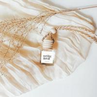 Meilleure vente en Amérique du Nord de 10ml pour ensemble diffuseur de roseaux parfum de voiture rafraîchissant huile essentielle de protection de l'environnement