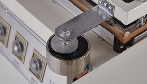 L-Type Vertical Automatic Film <b>Shrinking</b> Machine for Polyvinyl Chloride Polypropylene Packaging Paper Case for Food - Product Image 5