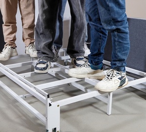 Letto a Scomparsa Moderno Portatile con Telaio in Metallo e Materasso, Arredo per Ufficio e Camera da Letto - Product Image 5