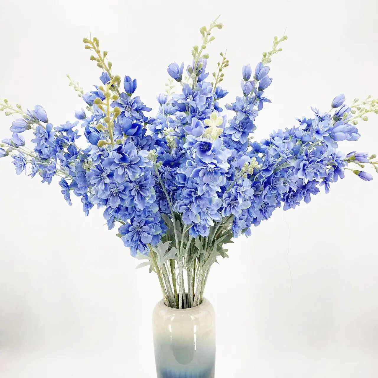 Hete Verkoop Lange Steel Kunstmatige Zijde Bloem Delphinium Voor Bruiloft Thuis Bruiloft Decor Bloem Enkele Kunstmatige Delphinium