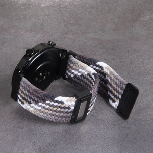 Vente en gros de bracelets de montre en nylon tressé pour Coros Pace 2 3, boucle magnétique en plastique pour Coros <span class=keywords><strong>APEX2</strong></span> PRO - Product Image 3