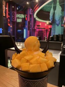 Máquina de hielo de copos de nieve comercial de alta calidad a la moda bingsu-snow-ice-Machine para café/té de la leche/restaurante - Product Image 5