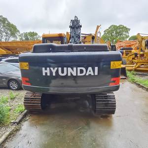 Excavatrice d'occasion Hyundai 220lc-9s de 22 tonnes à coût élevé - Product Image 6