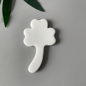 Raschietto Gua Sha a Forma di Cuore in Quarzo Rosa Naturale, Strumento per <span class=keywords><strong>Massaggio</strong></span> Facciale, Schiena e Piedi - Product Image 3