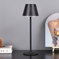 Abat-jour champignon moderne en métal minimaliste chevet lampe de nuit LED concepteur créatif lampe de bureau amovible batterie Rechargeable