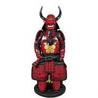 Armure de samouraï japonaise rouge portable, casque Yoroi à cornes dorées, tenue complète en fer pour homme, collection d'exposition