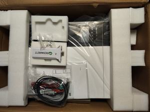 En stock <span class=keywords><strong>Growatt</strong></span> <span class=keywords><strong>SPF</strong></span> <span class=keywords><strong>3000</strong></span> 5000 <span class=keywords><strong>ES</strong></span> 5kW Onduleur hybride hors réseau Onduleur solaire Onduleur <span class=keywords><strong>Growatt</strong></span> - Product Image 5