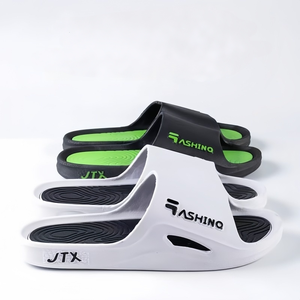 Zapatillas informales de verano para hombres y mujeres, ropa exterior de fondo suave, sandalias antideslizantes para el hogar, nuevos zapatos deslizantes para interiores y fuera de la casa - Product Image 1