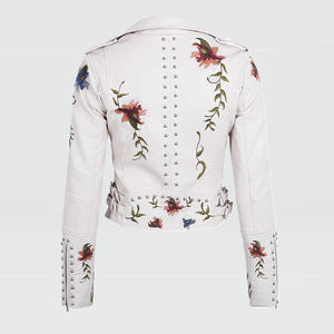 جاكيت نسائي من JANVENY الأكثر مبيعًا بتصميم عتيق مع نقش زهري وتطريز، مصنوع من الجلد الصناعي الناعم مع ياقة قابلة للطي وسحاب ومسامير، بتصميم راكبي الدراجات النارية والبانك - Product Image 3