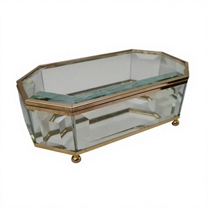 Boîte à bijoux en verre rectangulaire avec couvercle, design classique, charnière, 1 couche, bordure dorée, boîte de rangement, designs personnalisables, boîte cadeau en verre - Product Image 1