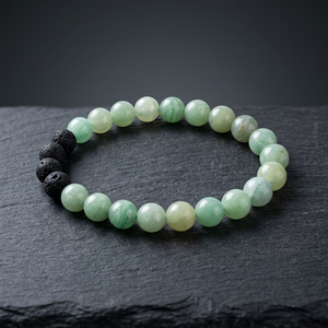 Bracelet extensible en aventurine verte et perles de lave volcanique noire - Product Image 1