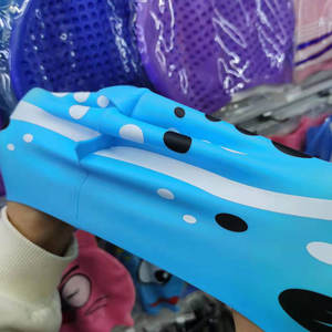 <span class=keywords><strong>Bonnet</strong></span> <span class=keywords><strong>de</strong></span> <span class=keywords><strong>bain</strong></span> en silicone durable amusant pour enfants garçons et filles Chapeau <span class=keywords><strong>de</strong></span> piscine confortable pour tout-petits avec protection des oreilles imperméable - Product Image 6