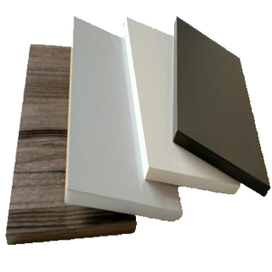 Panneau de fibres de bois de marque LG, surface en feuille PET, certifié E1, moderne, résistant à l'humidité, qualité supérieure, finition brillante, écologique, garantie 5 ans - Product Image 1