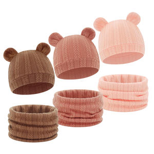 <span class=keywords><strong>Pull</strong></span> à oreilles de blé de couleur unie européenne et américaine Chapeau <span class=keywords><strong>Mickey</strong></span> Chapeau pour bébé Écharpe chaude double face Ensemble deux pièces pour bébé - Product Image 3