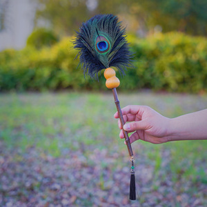 Peacock Feather Duster With Gourd Decoration Bamboo Handle Tassel For Furniture Cleaning Zen Style - Product Image 1
