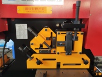 Machine de découpe et de poinçonnage hydraulique E21S Control Q35Y-20 rouge, machine de travail du fer hydraulique CNCColgar