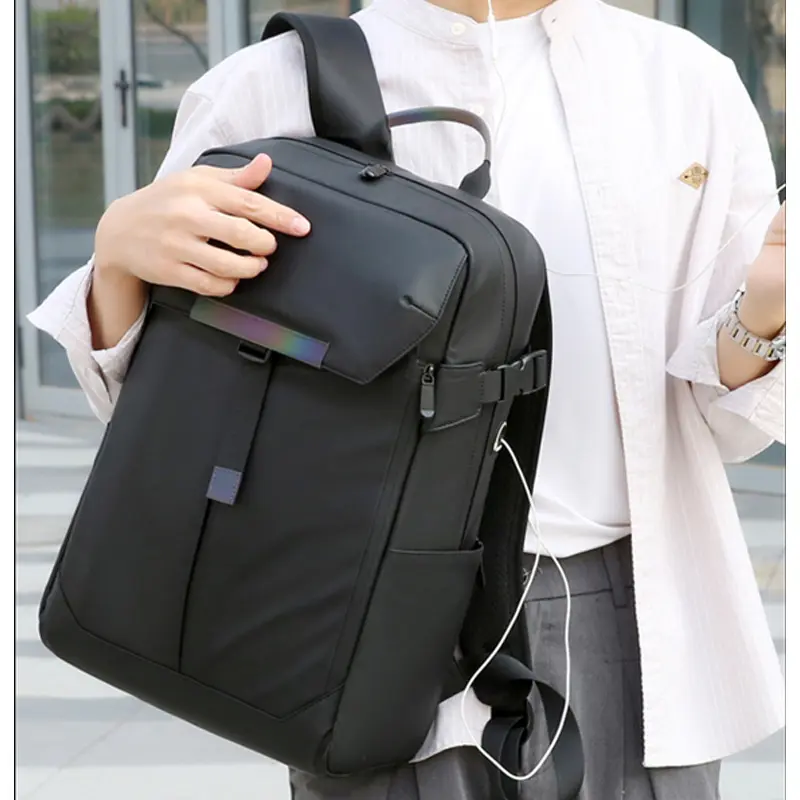 Wholesale Leather Laptop Men Backpack Luxury 2022 Waterproof Men Business Backpack With Laptop Compartment