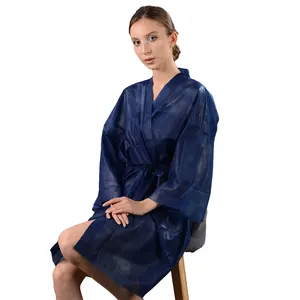 Accappatoio monouso Kimono da uomo in tessuto non tessuto per parrucchieri accappatoio per salone di bellezza