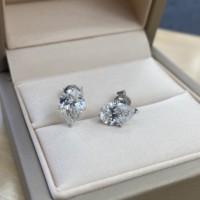 Boucles d'oreilles de créateur plaquées or 18 carats sur mesure, certificat IGI, diamants de laboratoire, boucles d'oreilles clous tendance pour femmes