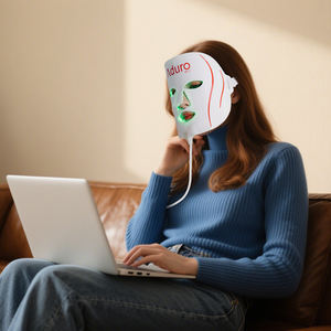 <span class=keywords><strong>Masque</strong></span> LED pour le visage en silicone imperméable à main, 7+1 couleurs PDT, lumière rouge, compatible avec les prises AU/US, Shenzhen Kaiyan Medical Equipment - Product Image 2