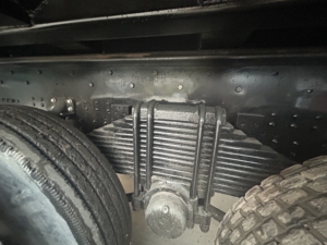 <span class=keywords><strong>Camion</strong></span> à benne basculante Shacman F3000 8X4 380HP à transmission manuelle Chine <span class=keywords><strong>Camion</strong></span> à benne pour ferme à essence à usage intensif - Product Image 6
