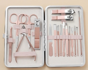 Juego de Manicura de Aleación de Oro Rosa al por Mayor de Fábrica, Kit de Cortauñas y Alicates de Dibujos Animados, 18 Piezas/Set, Regalo Promocional - Product Image 4