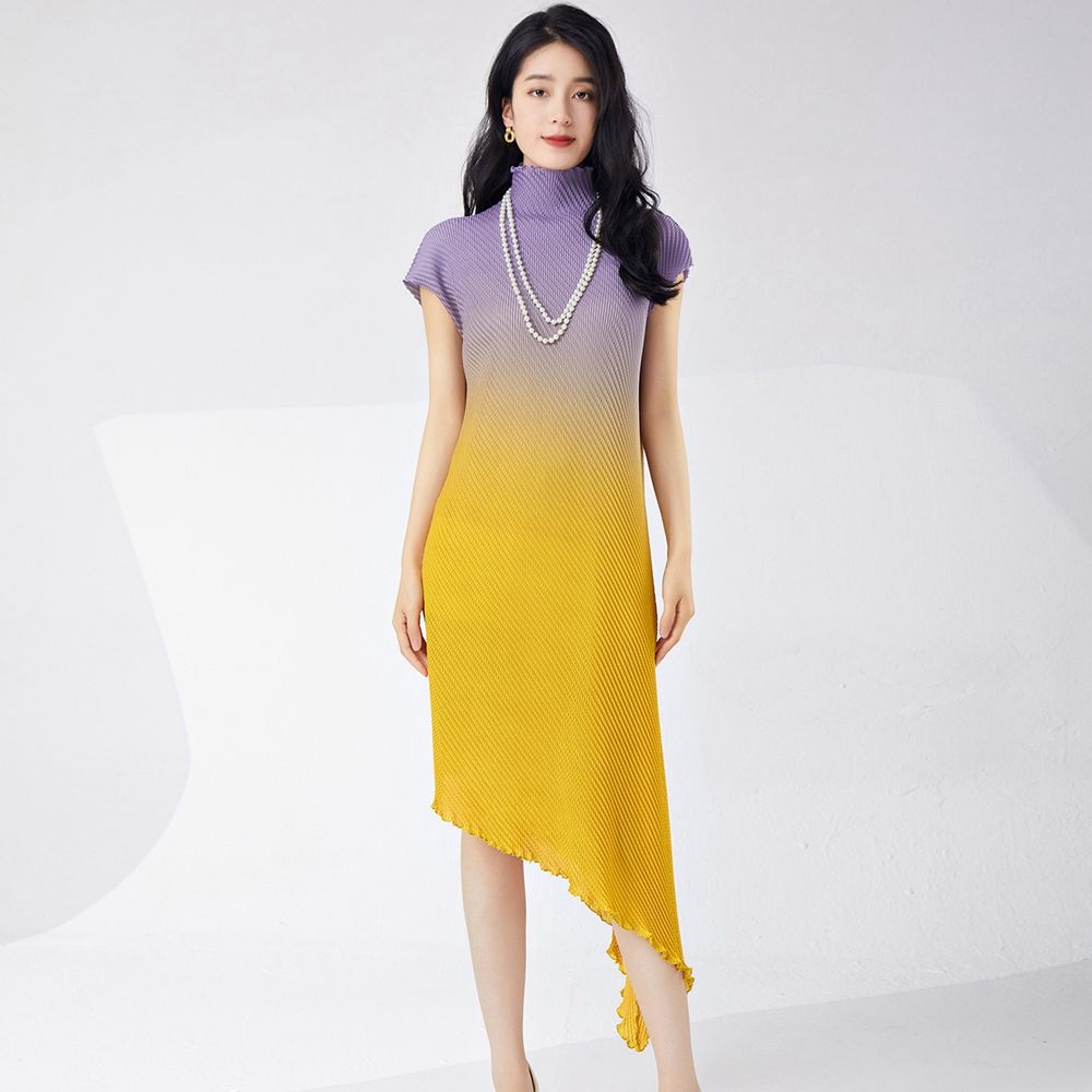 สีเหลือง