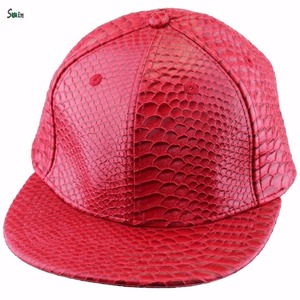 Casquette snapback personnalisée de haute qualité en cuir PU imitation peau de serpent, 6 panneaux, tendance - Product Image 2