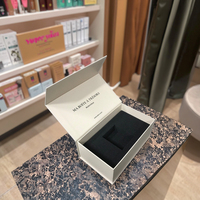 Boîte d'emballage en papier rigide rose clair personnalisée Matériaux recyclés avec logo doré mat Doublure en éponge pour présentation de maquillage cosmétique