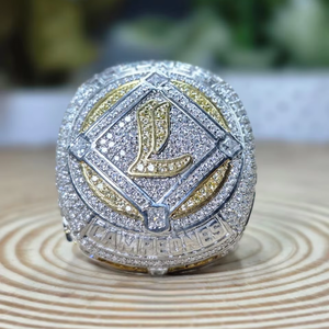 Bague personnalisée en argent sterling 925 avec diamant Moissanite VVS, collection de bijoux fins de luxe, style hip-hop, tendance mode - Product Image 3