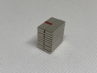 Rectangle/bloc de néodyme fritté petit aimant NdFeb haute performance pour usage industriel traitement personnalisé comprend la coupe