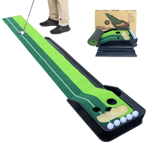 Tapis de golf portable d'intérieur avec retour automatique de balle, planche anti-humidité, <span class=keywords><strong>mini</strong></span>-golf d'entraînement, en plastique PP <span class=keywords><strong>noir</strong></span> 280x40x10cm - Product Image 1