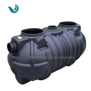 Tanque septico plástico usado no tratamento de água de respingo de toaletes fazenda