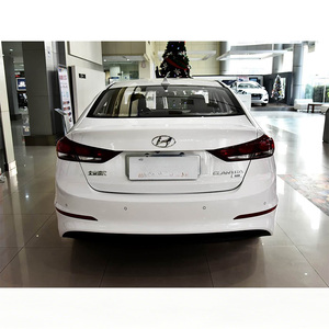 Hyundai Elantra 2018 Usado, 1.6L Automático, Edición Especial 15.º Aniversario, Sedán, Eficiente en Consumo de Combustible, Bajo Kilometraje - Product Image 3