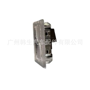 Tesla รุ่น Y ไฟต้อนรับ1007151-70-E ไฟคลิปควบคุมประตูบนฝาครอบพลาสติก - Product Image 2