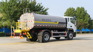 Le nouveau <span class=keywords><strong>camion</strong></span> arroseur multifonctionnel Foton 15000L, arroseur <span class=keywords><strong>de</strong></span> nettoyage à 360° sans angle mort, portée du canon à eau <span class=keywords><strong>de</strong></span> 30 à 35 m, pompe moteur - Product Image 3