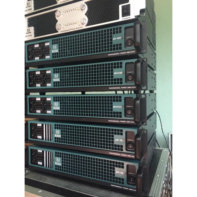 AP Series 600W*4/8ohm Digital DSP Powered Amplifier with Processor Pro Speaker Line Array System Pro Audio