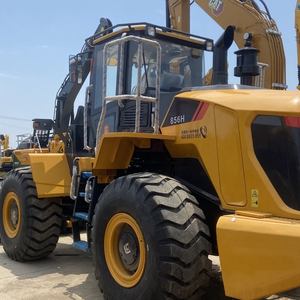 Chargeuse sur pneus d'occasion 856H en bon état, poids opérationnel de 16,9 tonnes, moteur Cummins, modèle 2022, pour travaux de construction en portuaire - Product Image 2