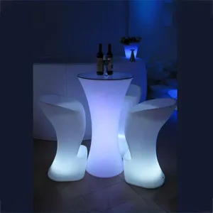 Ensemble de canapés d'extérieur Meubles Tabouret de bar Tables Lumineux RVB Changement de couleur Led Ice Cube Lighting