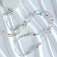 Colgante para teléfono estilo bandolera largo para niña, con cuentas de cristal rosa brillante y estilo Y2K. Abalorios de colores dulces de verano