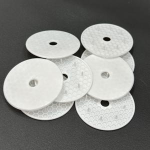 Ouvre-doigt en plastique blanc Profood, petit et facile à utiliser, pour jeunes noix de coco - Product Image 1